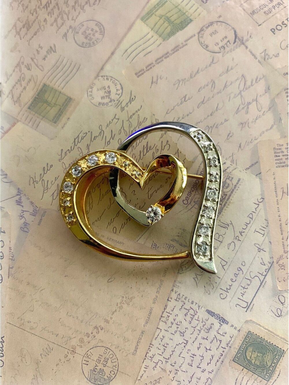 Vintage Sparkling Heart-Shaped Gold & Silver Tone Brooch with Rhinestones